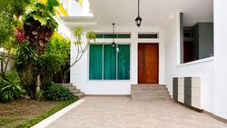Pinewood Terrace (D25), Terrace #589906071